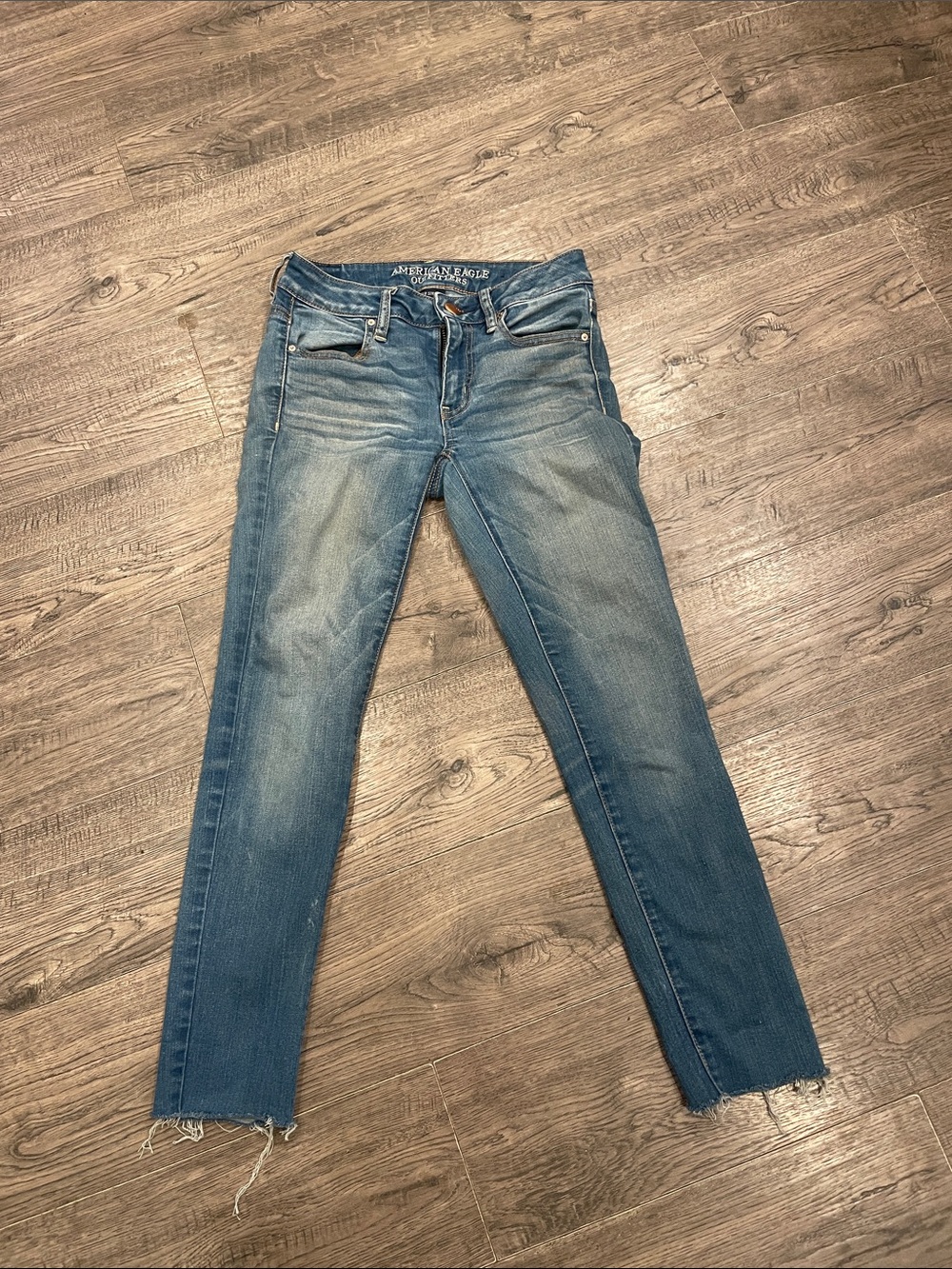 American Eagle Outfitters Raw Hem Ankle Jegging